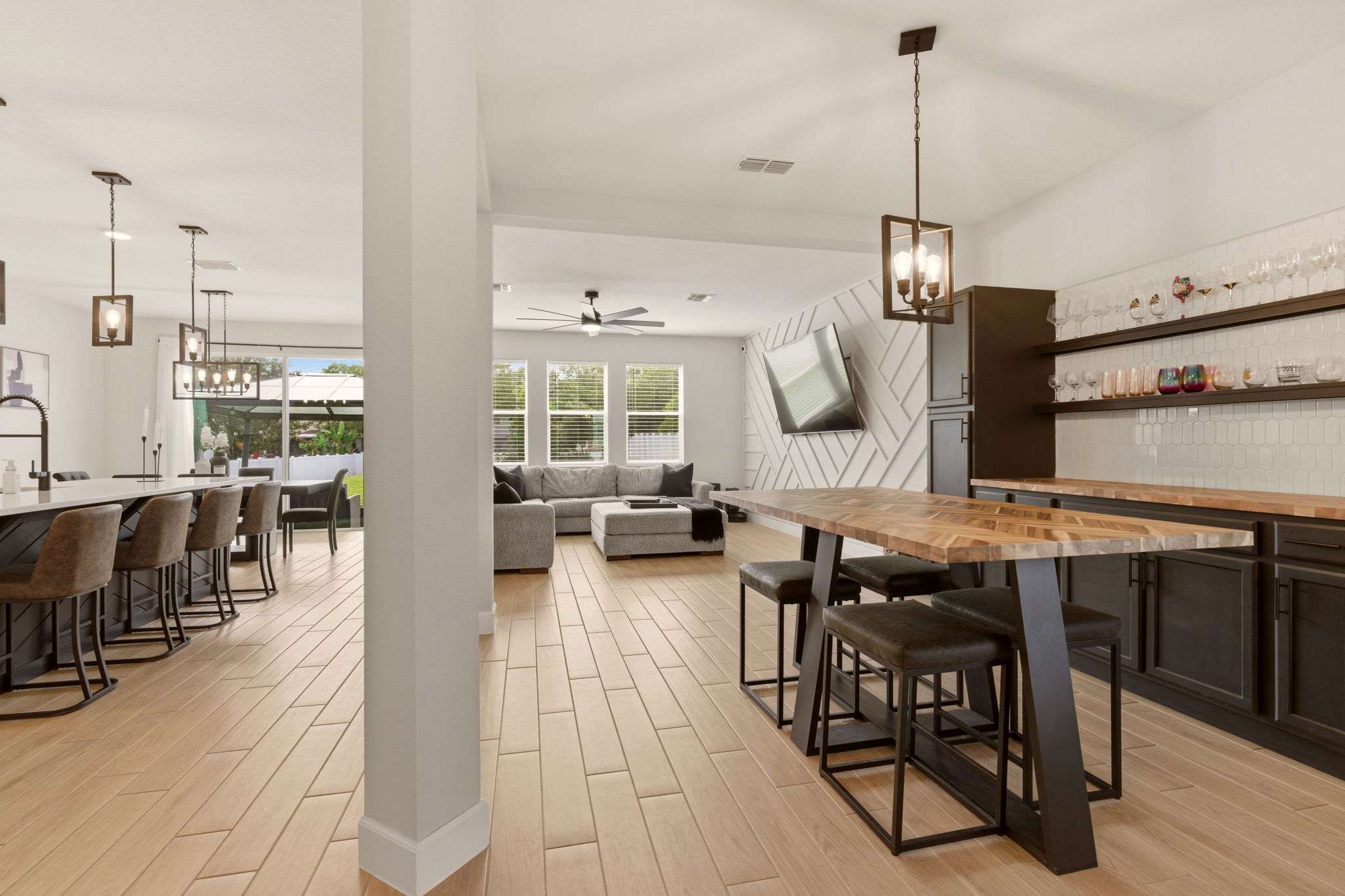 Beautiful, spacious modern home for sale in Sanford, FL area with KGV Realty Group REALTORS. Available Sanford property for sale like this with Kristin Green-Vogt Realty Group.