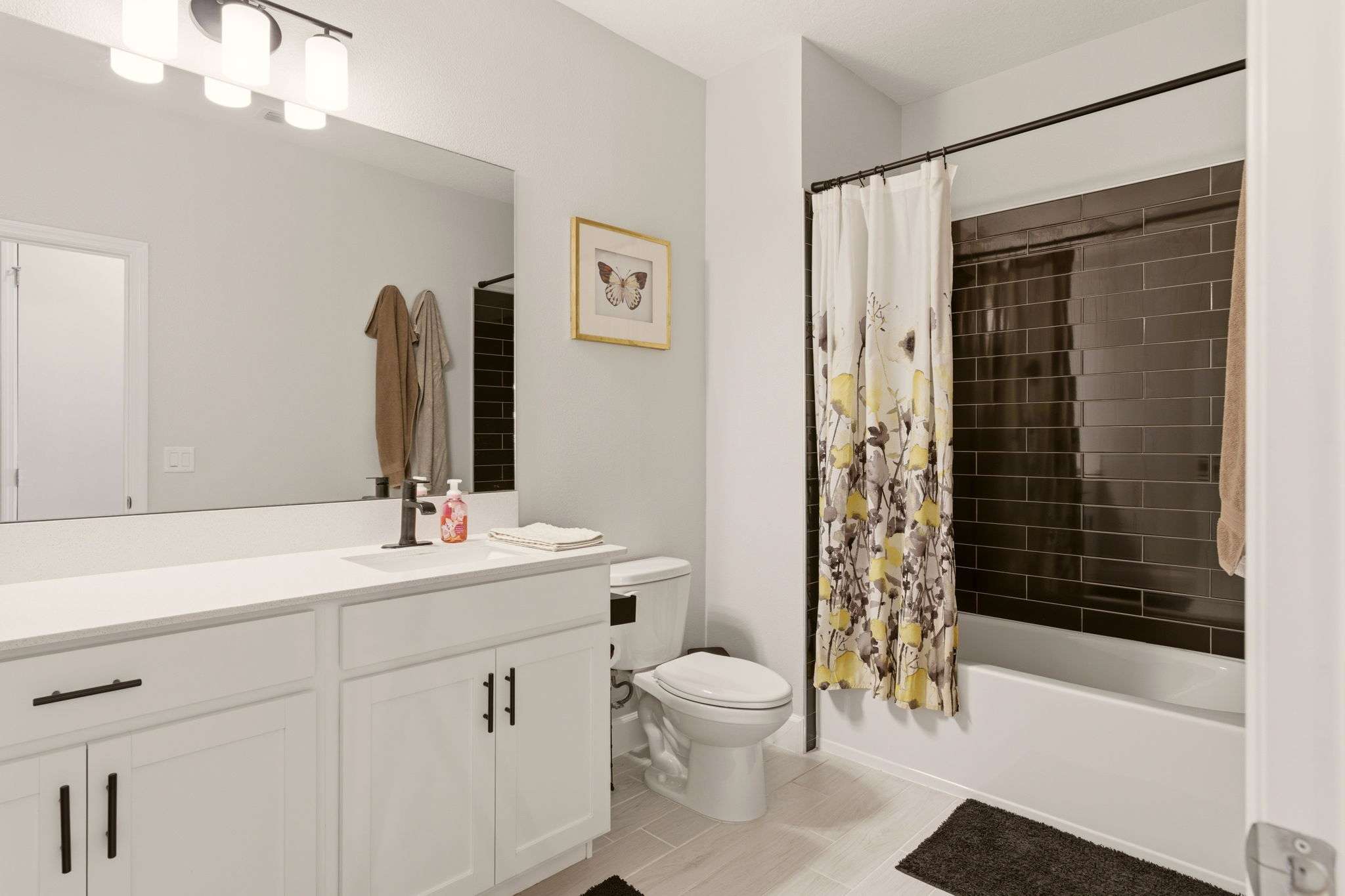 Beautiful, spacious modern home for sale in Sanford, FL area with KGV Realty Group REALTORS. Available Sanford property for sale like this with Kristin Green-Vogt Realty Group.