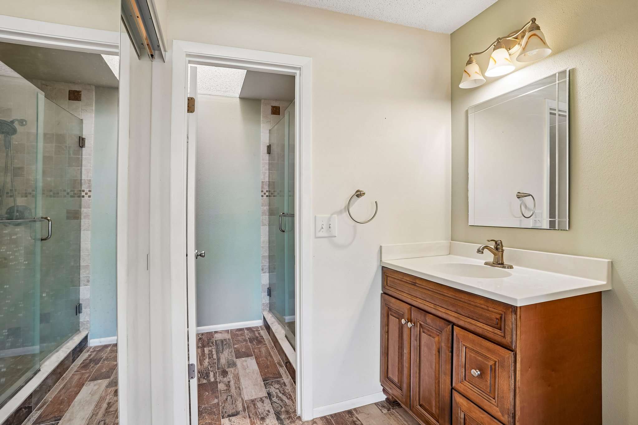 2 Bedroom condo for sale in Southport Condominium with Kristin Green-Vogt REALTOR